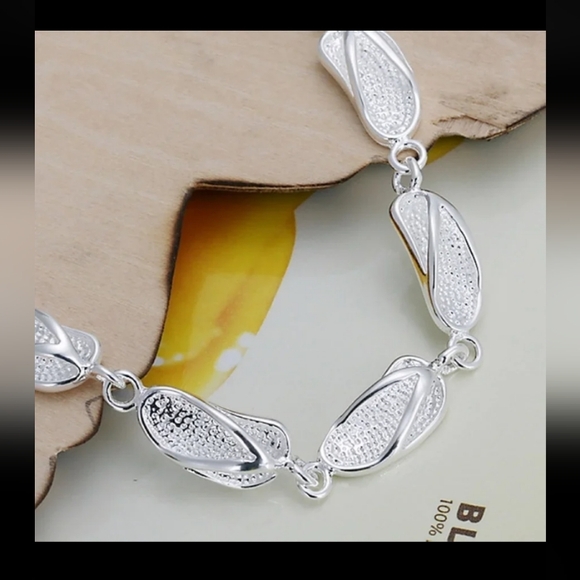 925 Flipflop Bracelet - Picture 2 of 4